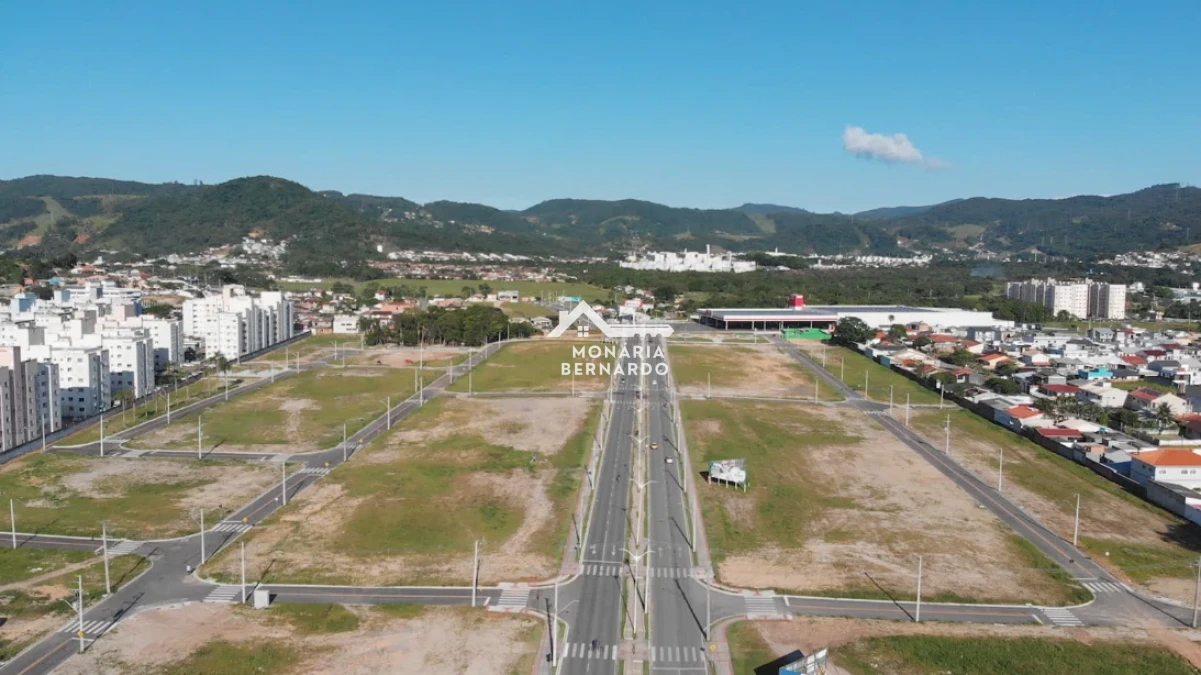 Terreno em Bela Vista, Palhoça. 0 quartos, 0m². Imagem 1 de 13