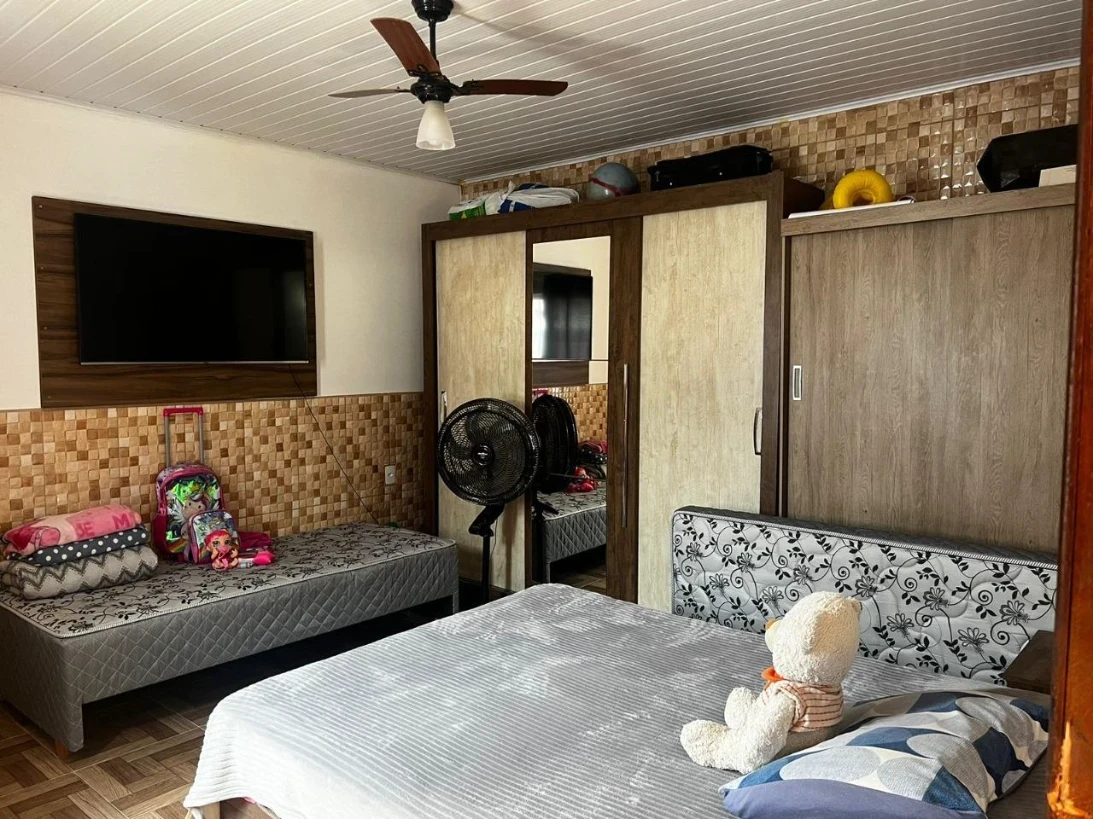 Casa em Rio Caveiras, Biguaçu. 4 quartos, 203m². Imagem 13 de 22