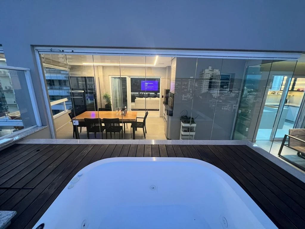 Cobertura em Barreiros, São José. 3 quartos, 215m². Imagem 27 de 29