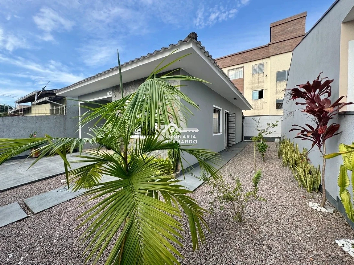 Casa em Barra do Aririú, Palhoça. 2 quartos, 63m². Imagem 2 de 10