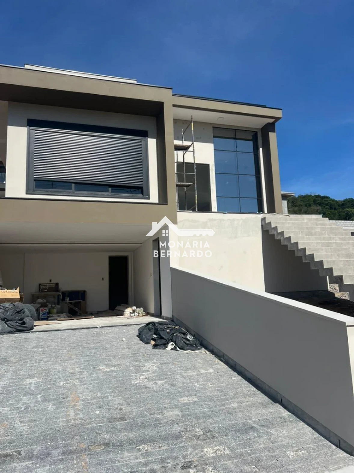 Casa em Sertão do Maruim, São José. 3 quartos, 196m². Imagem 2 de 11