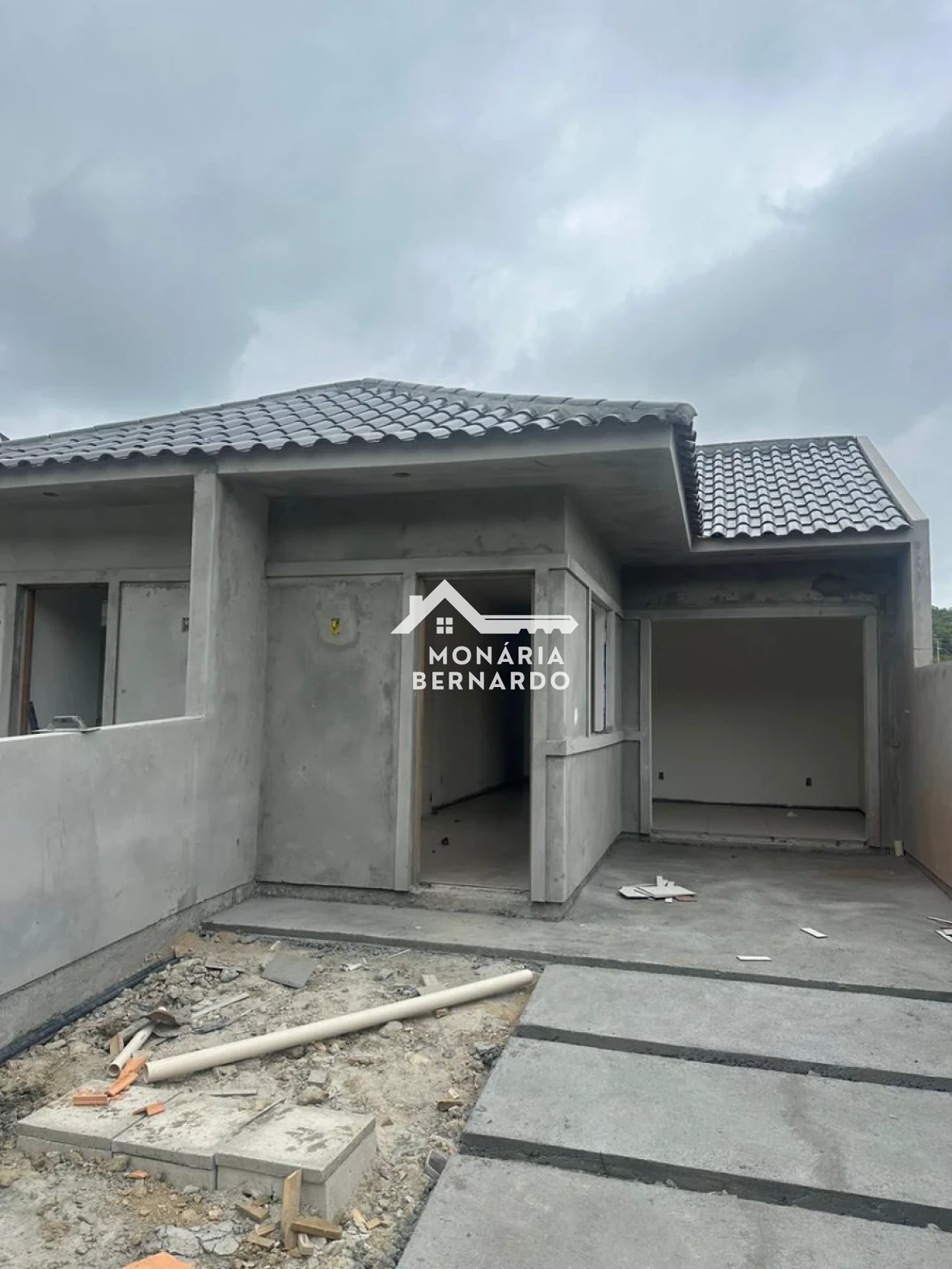 Casa Geminada em Forquilhas, São José. 2 quartos, 48m². Imagem 1 de 2