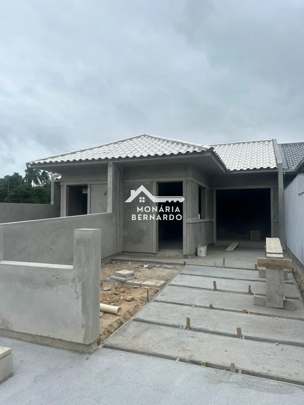 Casa Geminada em Forquilhas, São José. 2 quartos, 48m². Imagem 1 de 3