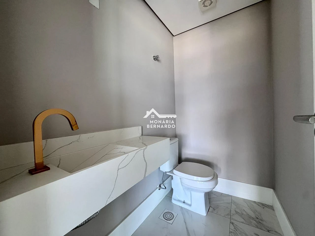 Apartamento em Pagani, Palhoça. 4 quartos, 143m². Imagem 10 de 33