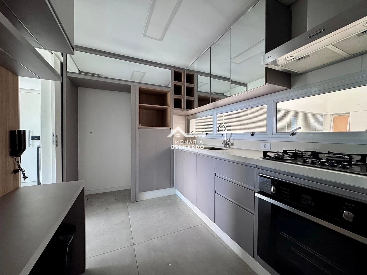 Apartamento em Pagani, Palhoça. 4 quartos, 143m². Imagem 12 de 33