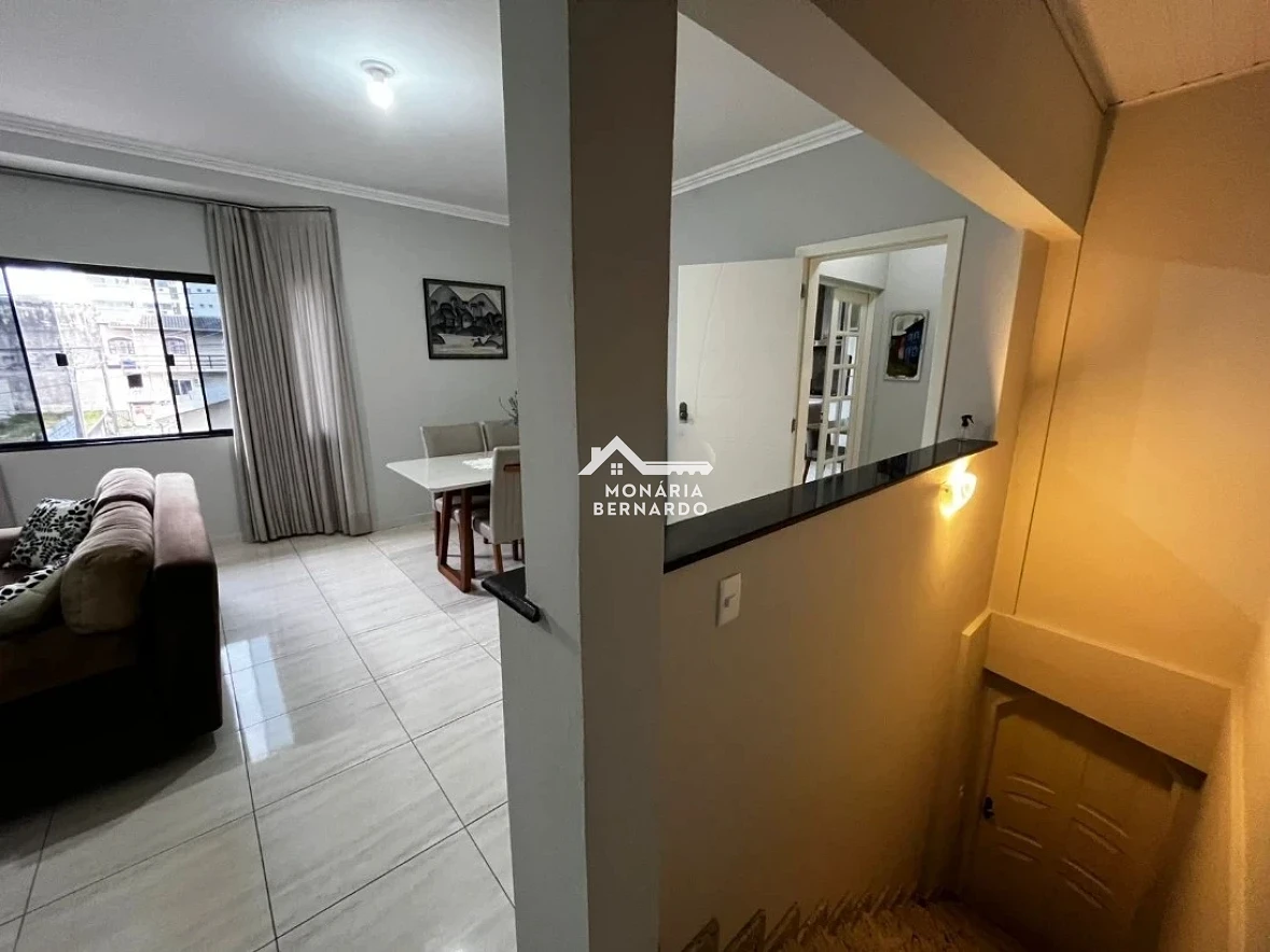 Casa em Ponte do Imaruim, Palhoça. 4 quartos, 240m². Imagem 5 de 32