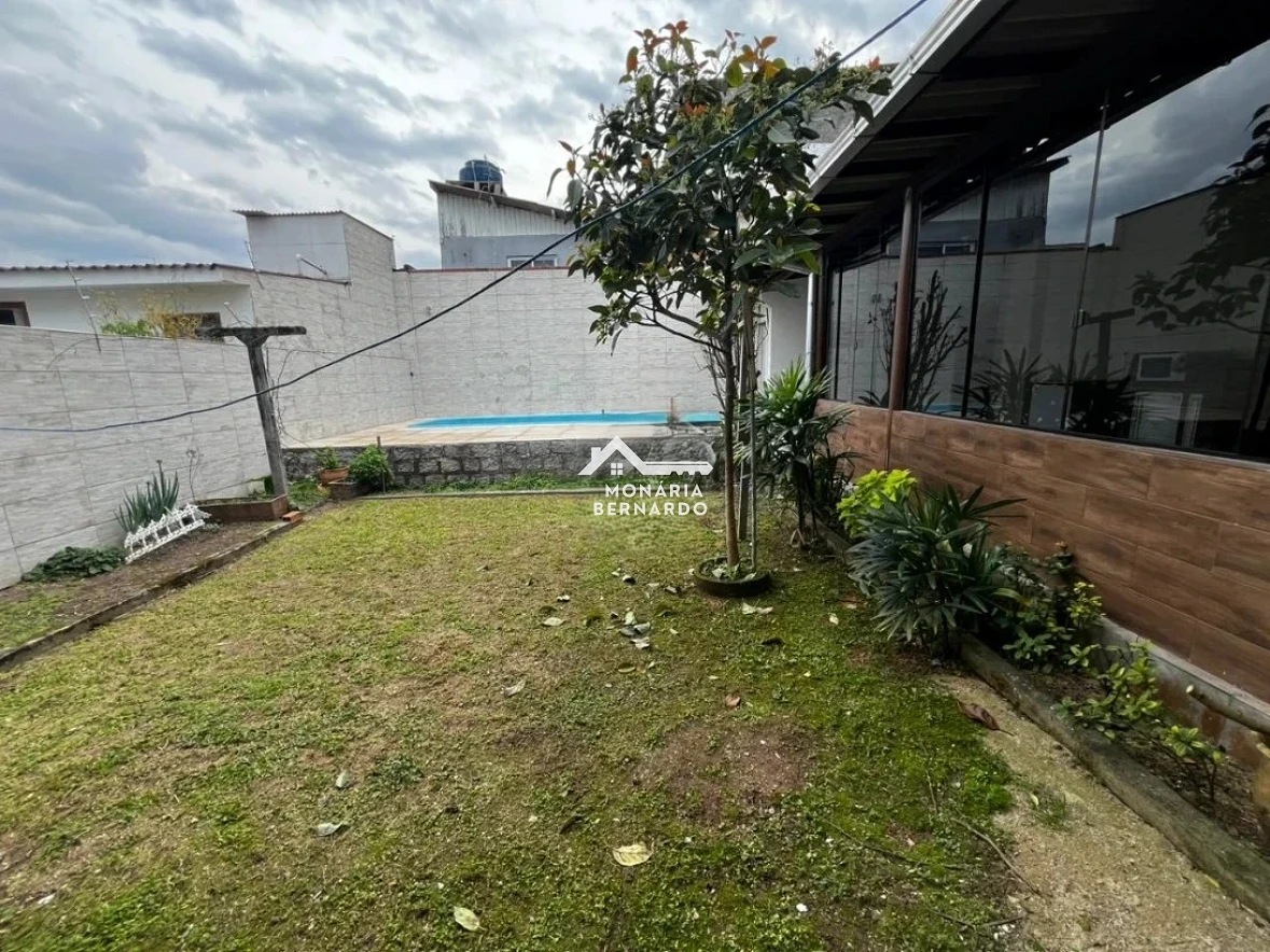 Casa em Ponte do Imaruim, Palhoça. 4 quartos, 240m². Imagem 29 de 32