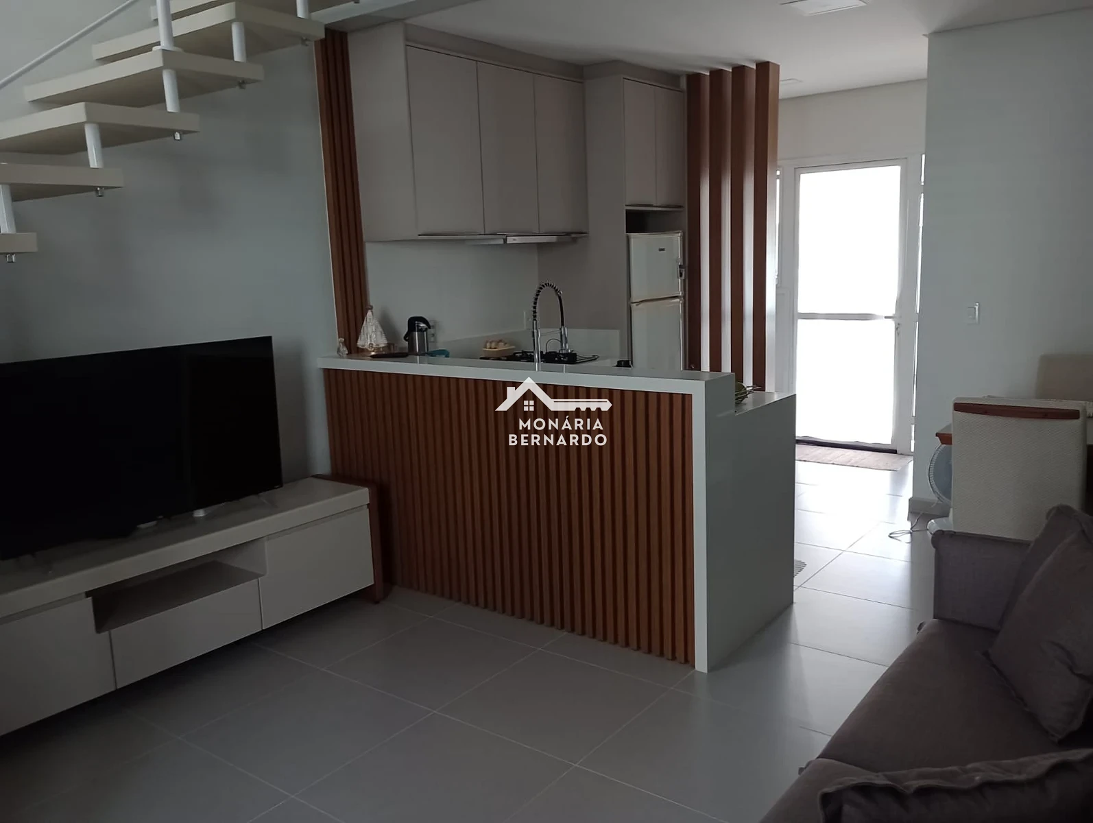 Sobrado Geminado em São Sebastião, Palhoça. 2 quartos, 63m². Imagem 1 de 37