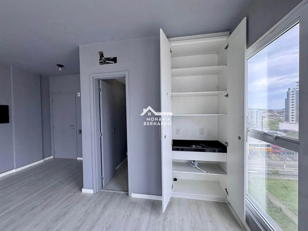 Escritório/Sala em Pagani, Palhoça. 0 quartos, 35m². Imagem 2 de 10