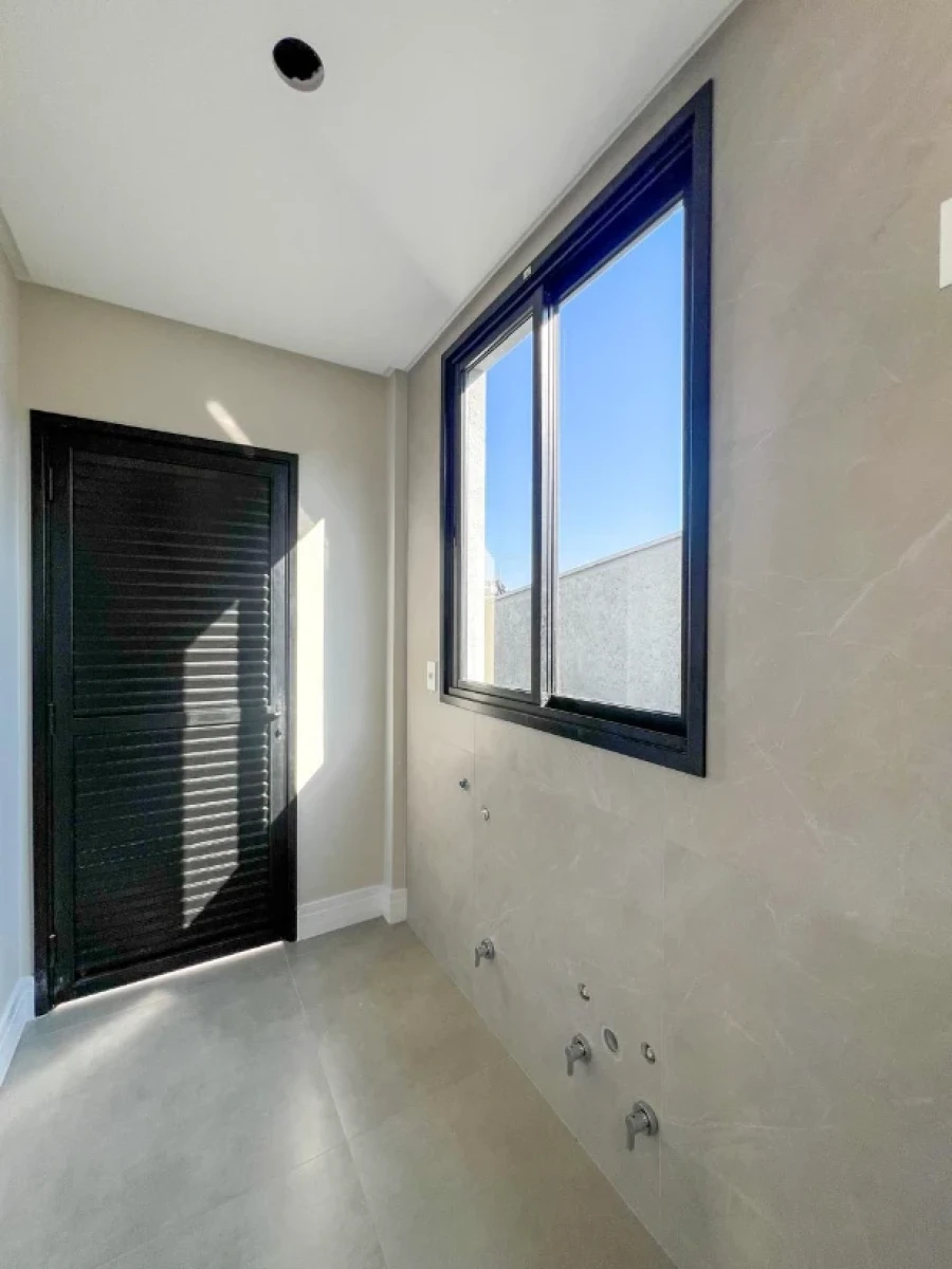 Casa em Pedra Branca, Palhoça. 4 quartos, 339m². Imagem 6 de 30