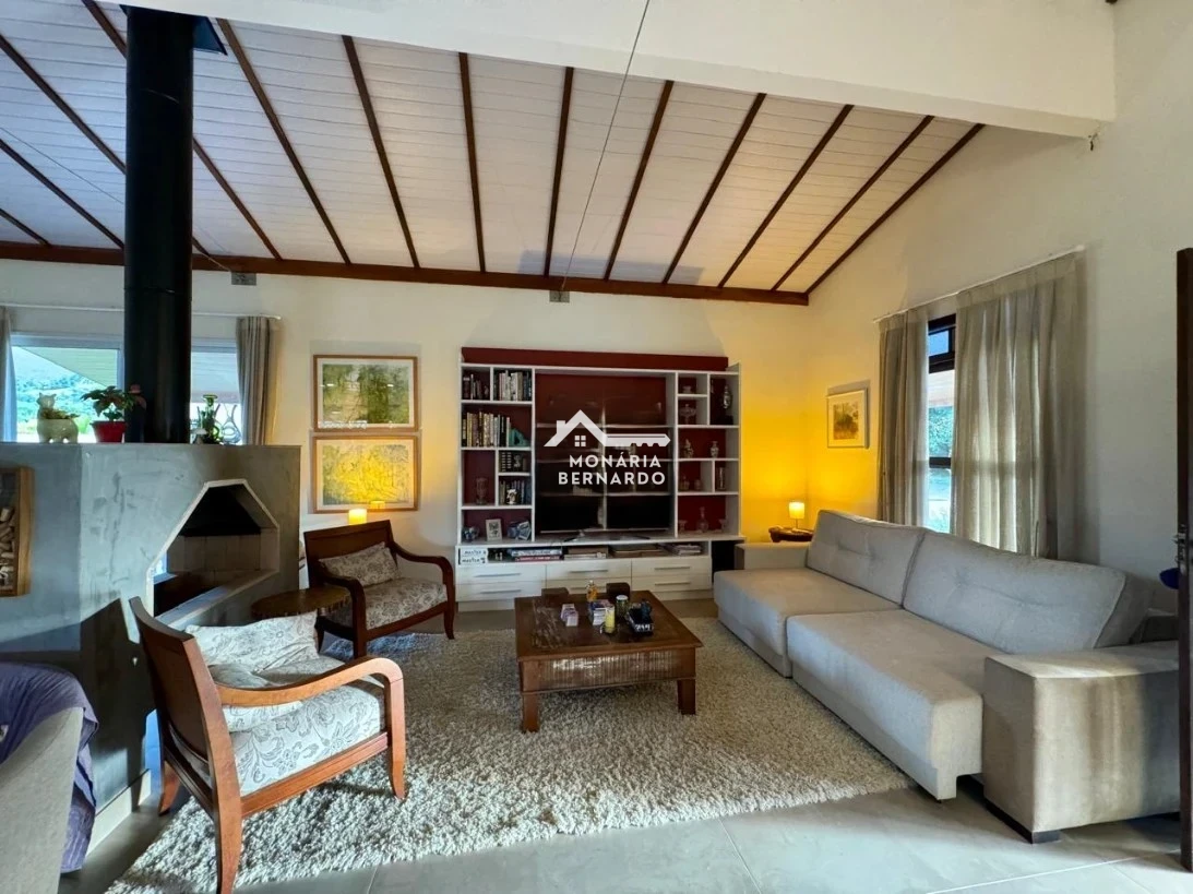 Casa em Sul do Rio, Santo Amaro da Imperatriz. 3 quartos, 378m². Imagem 5 de 32