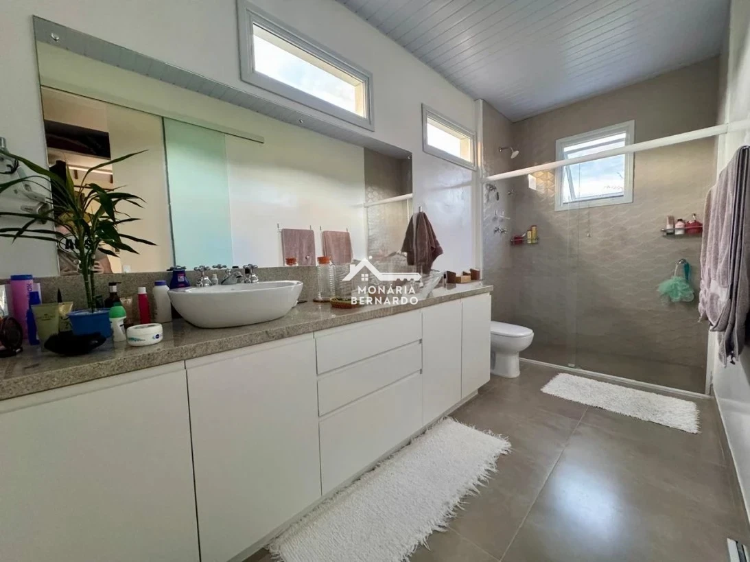 Casa em Sul do Rio, Santo Amaro da Imperatriz. 3 quartos, 378m². Imagem 16 de 32