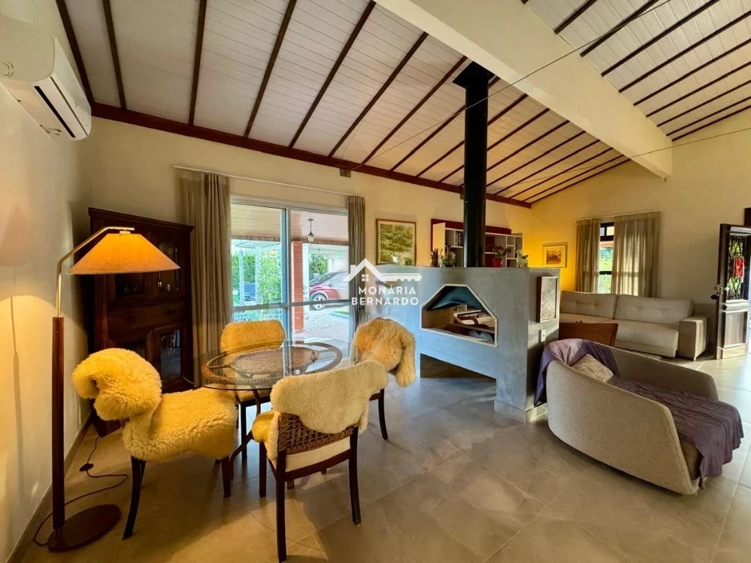 Casa em Sul do Rio, Santo Amaro da Imperatriz. 3 quartos, 378m². Imagem 6 de 32