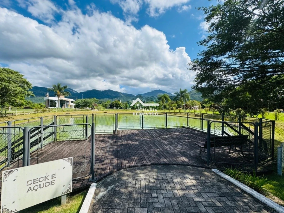 Casa em Sul do Rio, Santo Amaro da Imperatriz. 3 quartos, 378m². Imagem 27 de 32