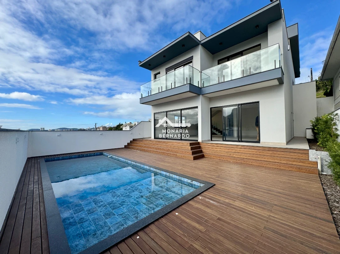 Casa em Pedra Branca, Palhoça. 3 quartos, 300m². Imagem 4 de 24
