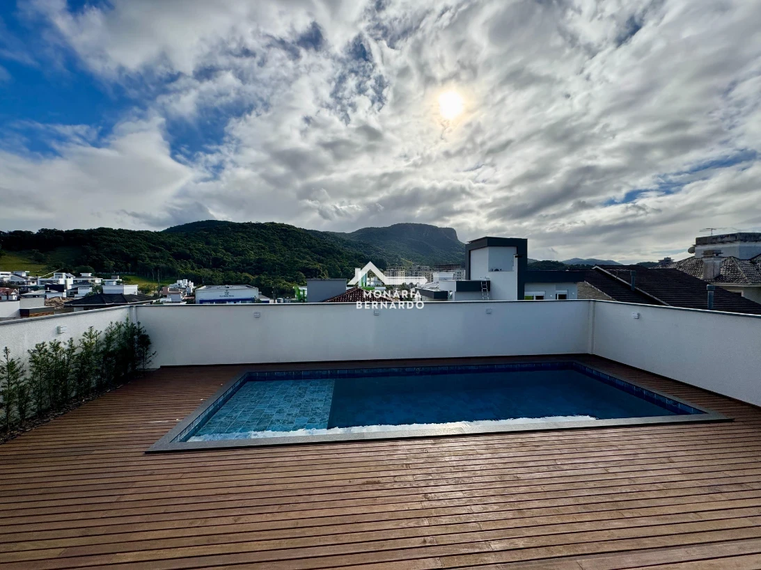 Casa em Pedra Branca, Palhoça. 3 quartos, 300m². Imagem 2 de 24