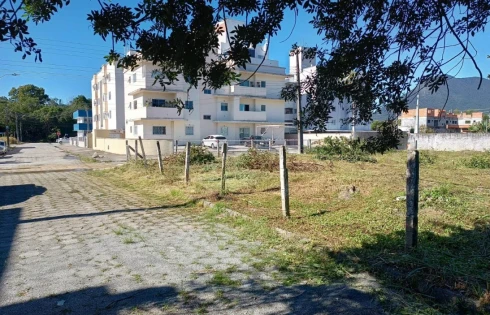 Terreno com 0 quartos em Aririú, Palhoça