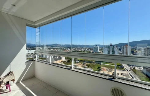 Apartamento com 2 quartos em Pagani, Palhoça