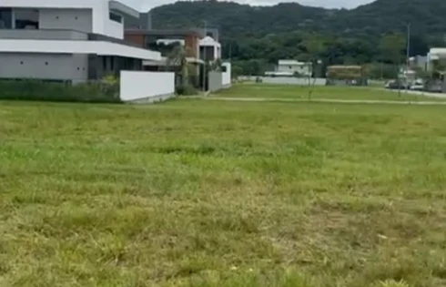 Terreno com 0 quartos em Pedra Branca, Palhoça