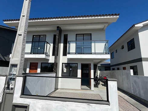 Sobrado Geminado com 2 quartos em Nova Palhoça, Palhoça