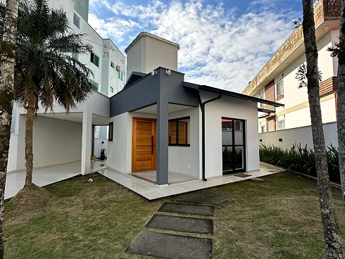 Casa com 3 quartos em Pagani, Palhoça