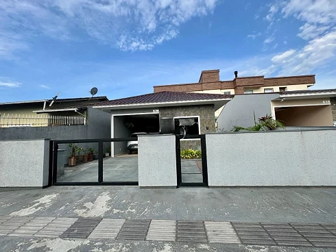 Casa com 2 quartos em Barra do Aririú, Palhoça