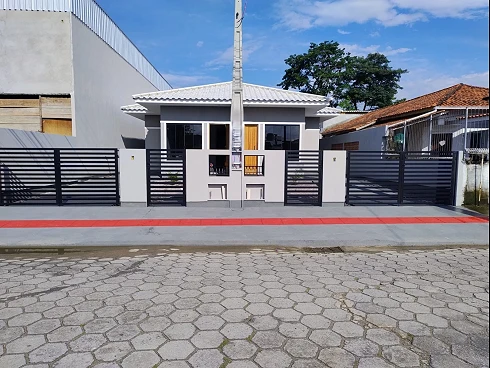 Casa Geminada com 2 quartos em Barra do Aririú, Palhoça