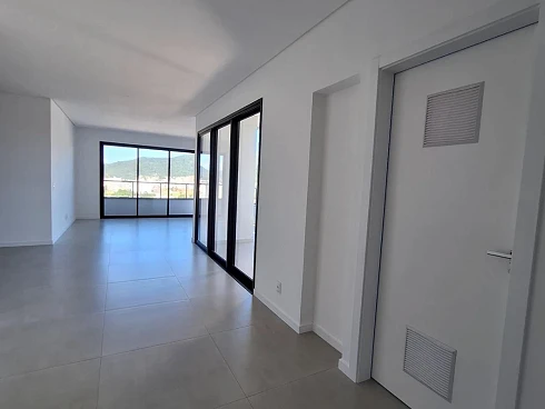 Apartamento com 3 quartos em Pagani, Palhoça