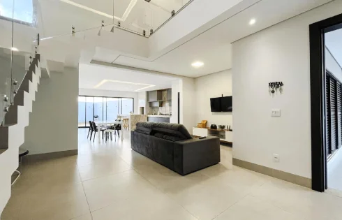 Casa em Grand Ville, Uberlândia
