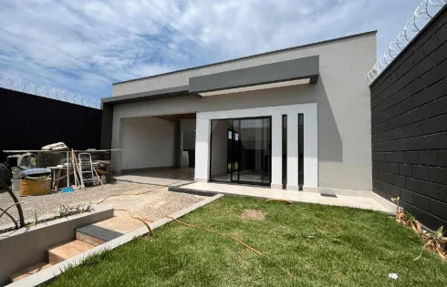 Casa em Portal do Vale, Uberlândia