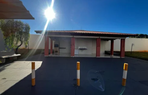 Apartamento em Chácaras Tubalina e Quartel, Uberlândia