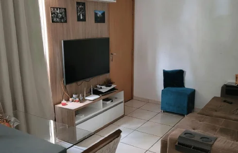Apartamento em Jardim Holanda, Uberlândia