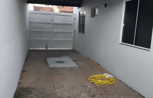 Casa em Jardim Holanda, Uberlândia