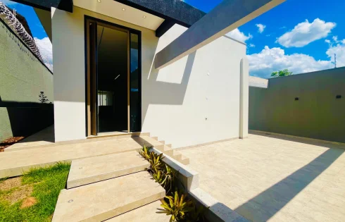 Casa em Jardim Inconfidência, Uberlândia