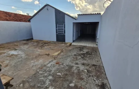 Casa em Segismundo Pereira, Uberlândia