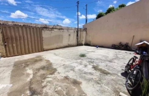 Casa em Granada, Uberlândia