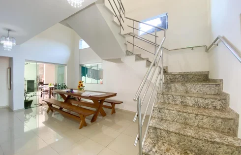 Casa em Laranjeiras, Uberlândia