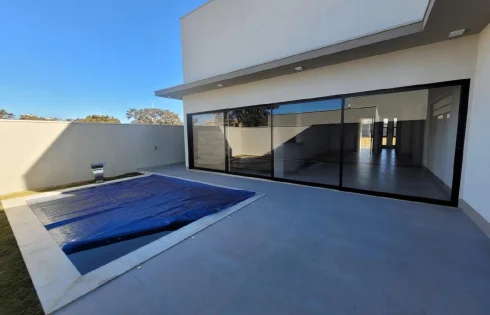 Casa em Jardim Inconfidência, Uberlândia