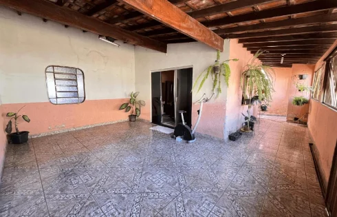 Casa em Mansour, Uberlândia