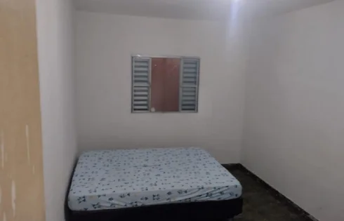 Casa em Jardim das Palmeiras, Uberlândia