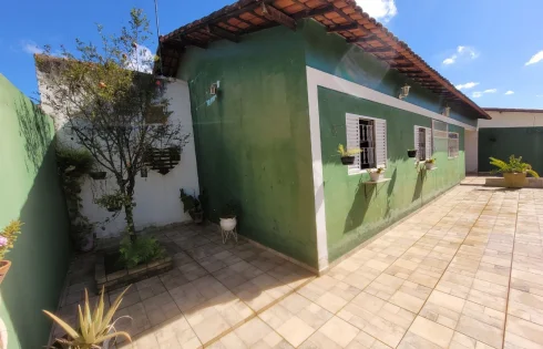 Casa em Cidade Jardim, Uberlândia