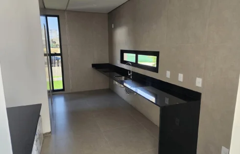 Casa em Jardim Inconfidência, Uberlândia