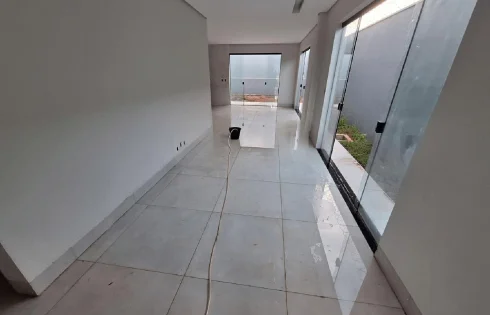 Casa em Portal do Vale, Uberlândia