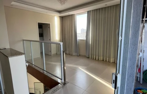 Apartamento em Santa Mônica, Uberlândia