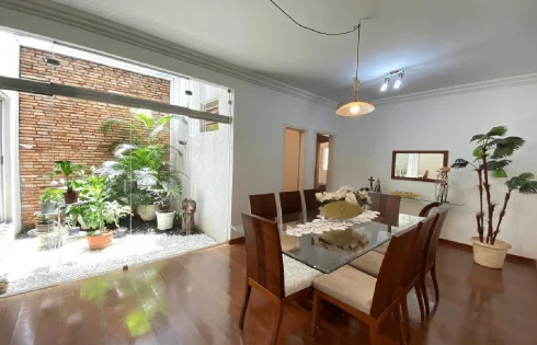 Casa em Cidade Jardim, Uberlândia