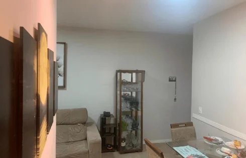 Apartamento em Jardim Holanda, Uberlândia