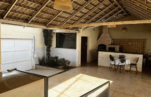 Casa em Alto Umuarama, Uberlândia