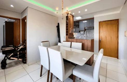 Apartamento em Jardim Holanda, Uberlândia