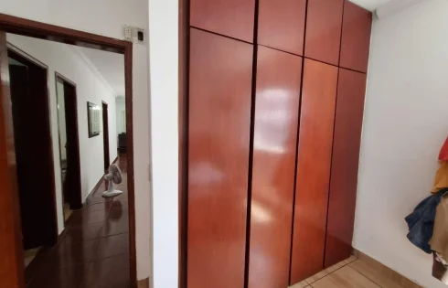 Casa em Cidade Jardim, Uberlândia