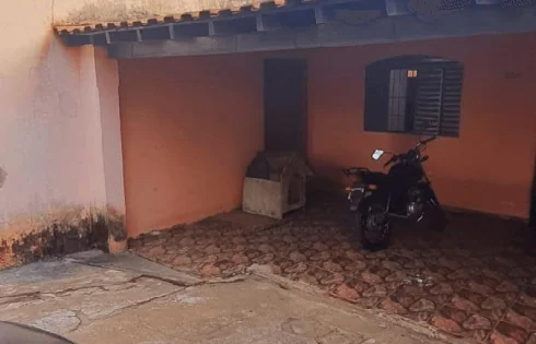 Casa em Nossa Senhora das Graças, Uberlândia